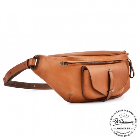 Кожаная нагрудная сумка "Слэш" (коричневая)