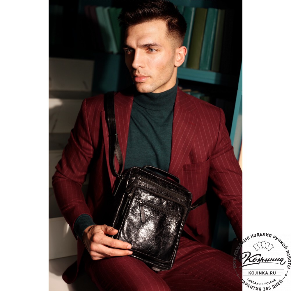 Кожаная сумка "Гектор" (чёрный антик)