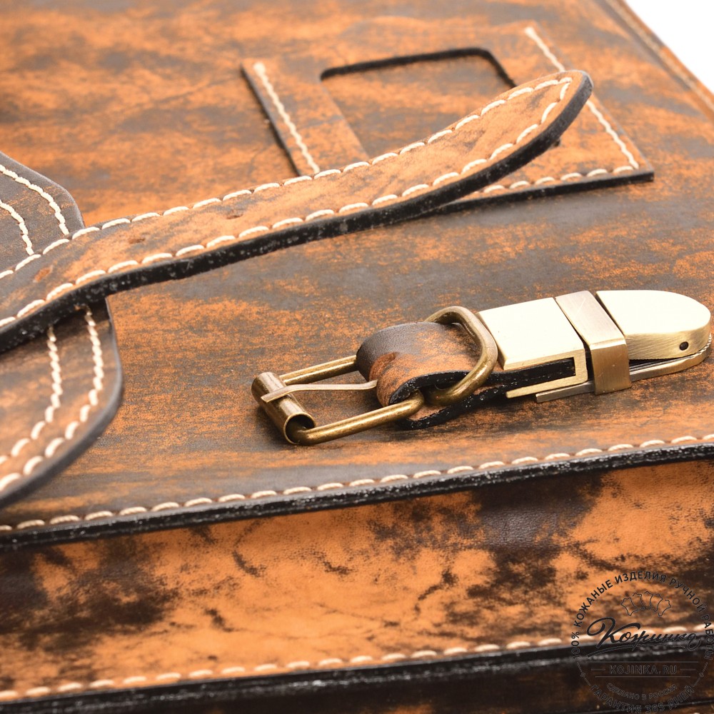 Кожаный портфель-кофр "Адъютант" (коричневое старение)