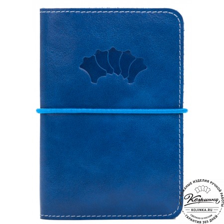 Кожаная обложка на паспорт Прага (синяя)